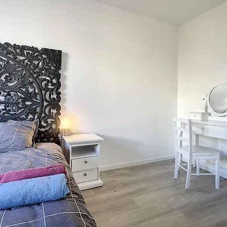 Shining Sun Flat Lyon Et Parkings Daire